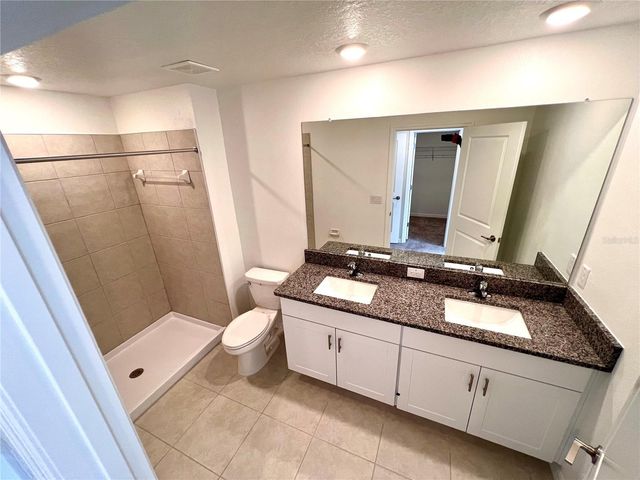 8333 CRESCENT OAKS DR, New Port Richey, FL 34655