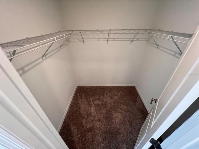 8333 CRESCENT OAKS DR, New Port Richey, FL 34655