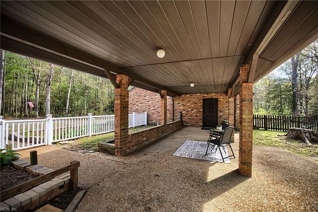 12614 Salem Church RD, Gloucester, VA 23061