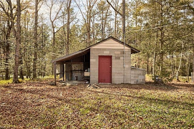 12614 Salem Church RD, Gloucester, VA 23061