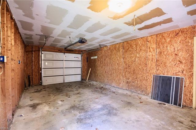 12614 Salem Church RD, Gloucester, VA 23061