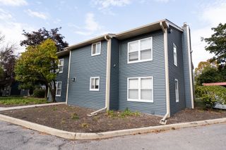 774 Terrace Court T, Elgin, IL 60120