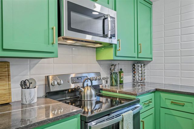 1510 Hillcrest Boulevard, Little Elm, TX 75068