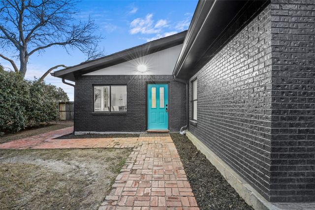 1510 Hillcrest Boulevard, Little Elm, TX 75068