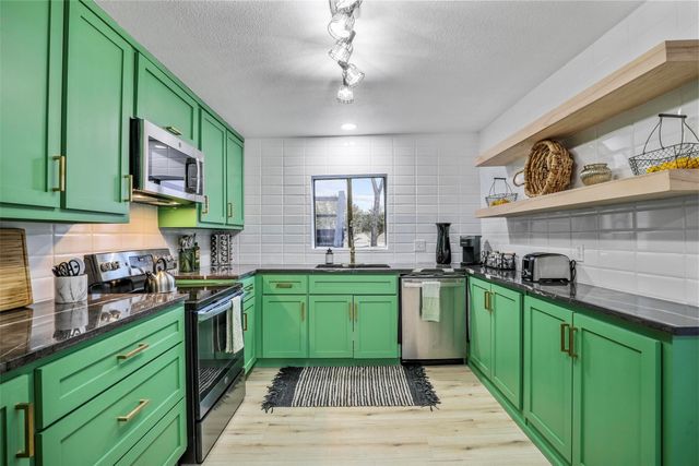 1510 Hillcrest Boulevard, Little Elm, TX 75068