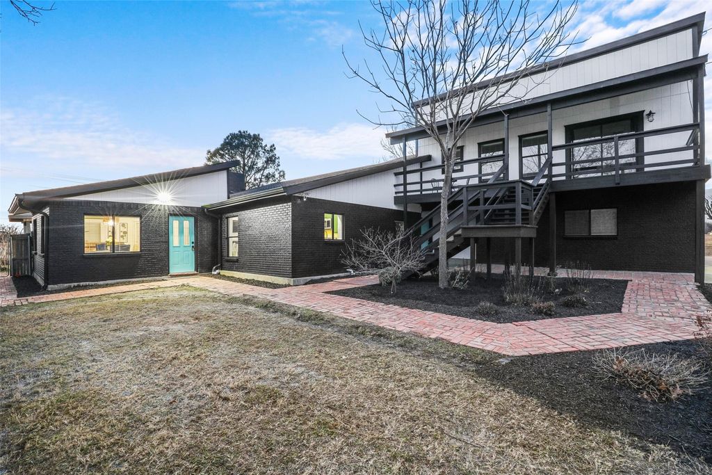 1510 Hillcrest Boulevard, Little Elm, TX 75068