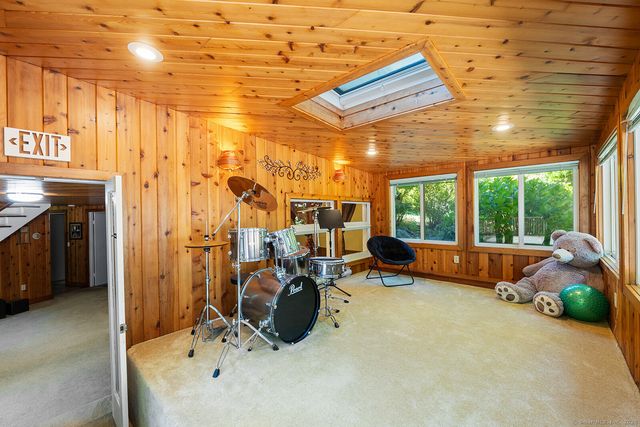 26 Wilridge Road, Ridgefield, CT 06877