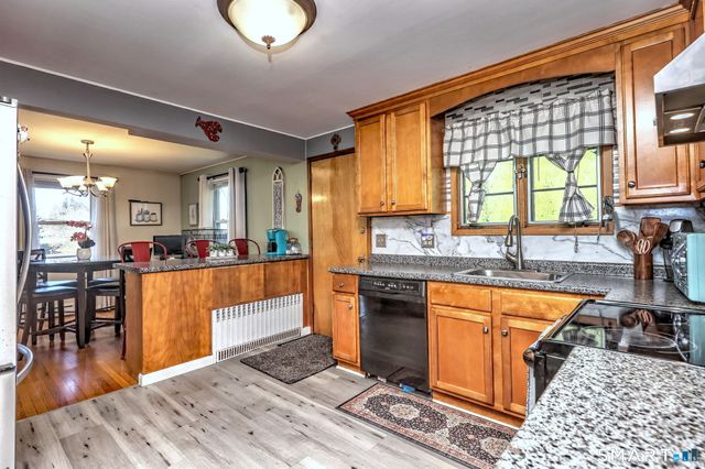 72 Whitewood Road, Waterbury, CT 06708