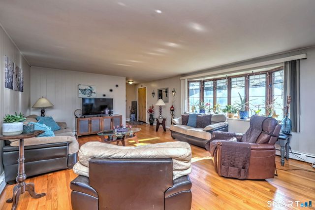 72 Whitewood Road, Waterbury, CT 06708