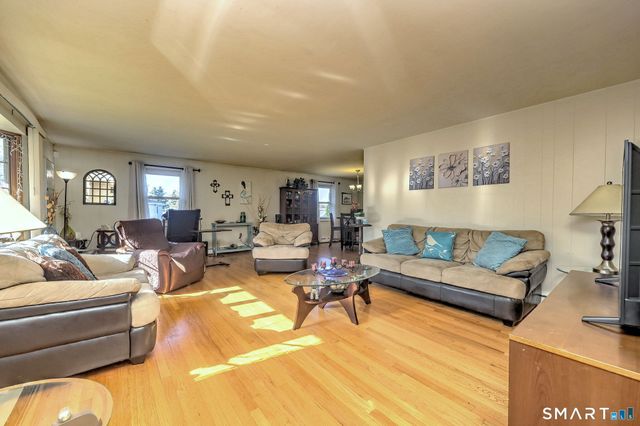 72 Whitewood Road, Waterbury, CT 06708