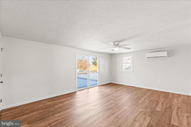 5399 CANAL RD, East Berlin, PA 17316