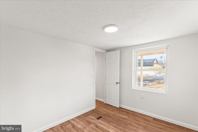 5399 CANAL RD, East Berlin, PA 17316