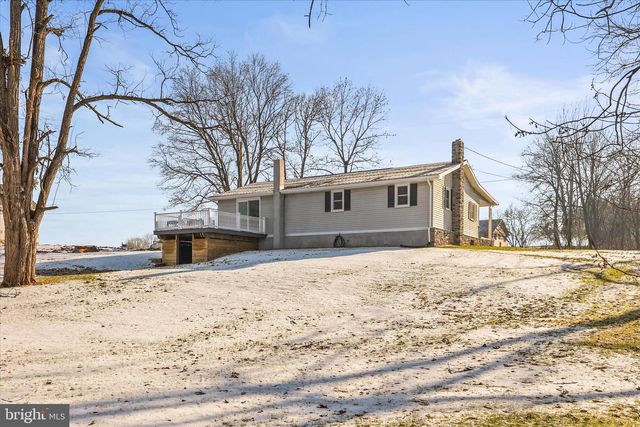 5399 CANAL RD, East Berlin, PA 17316