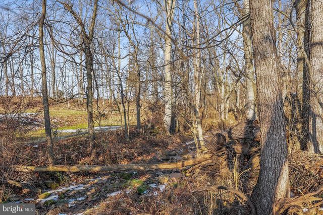 5399 CANAL RD, East Berlin, PA 17316