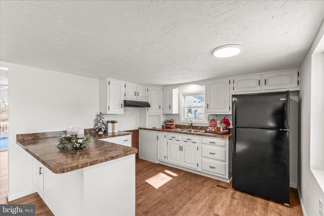 5399 CANAL RD, East Berlin, PA 17316