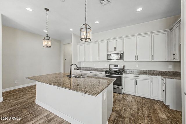 8833 S 167th Lane, Goodyear, AZ 85338