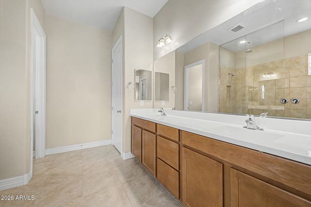 8833 S 167th Lane, Goodyear, AZ 85338