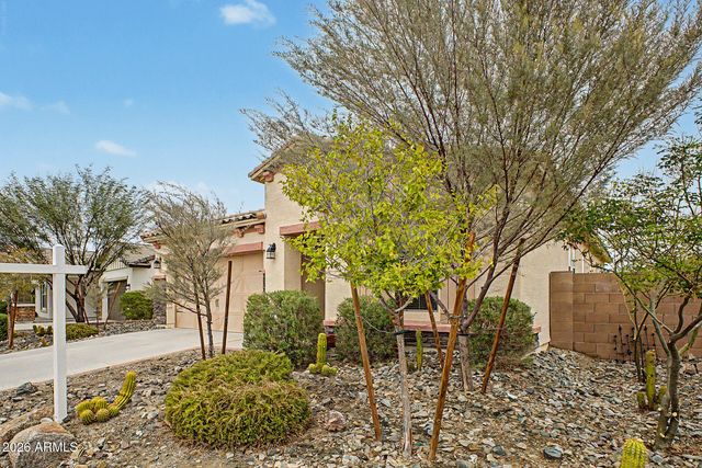 8833 S 167th Lane, Goodyear, AZ 85338