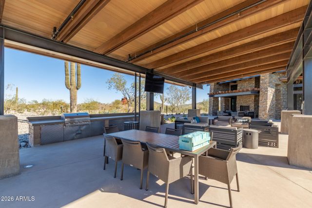 8833 S 167th Lane, Goodyear, AZ 85338