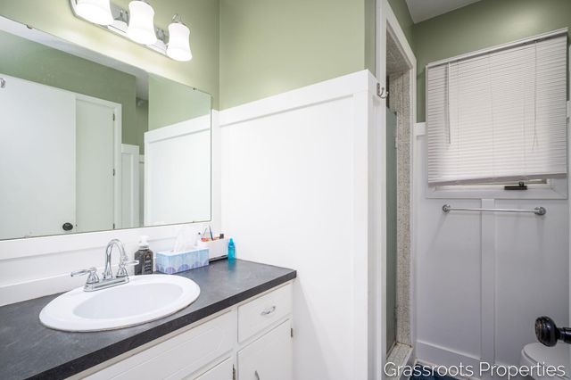 7700 Ridgewood Drive, Jenison, MI 49428