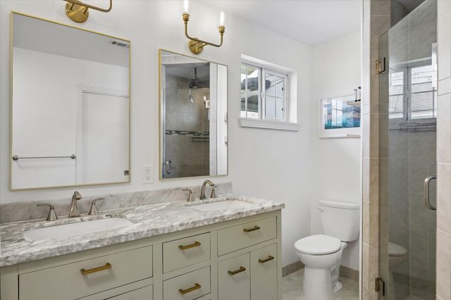 1232 Chantilly Lane, Houston, TX 77018