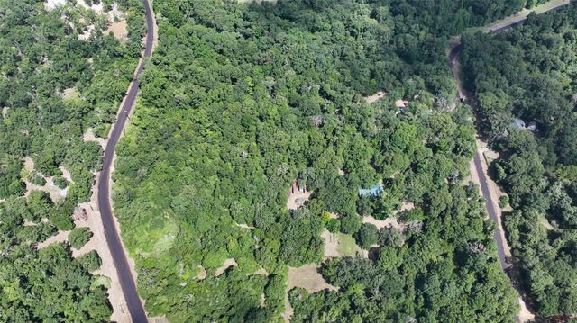 12255 County Rd 136w, Centerville, TX 75833