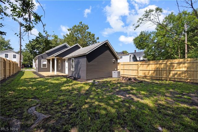 3135 W 16th Street, Cleveland, OH 44109