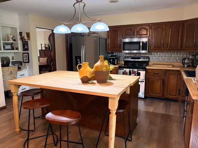 1929 Washington Blvd, Huntington, WV 25701