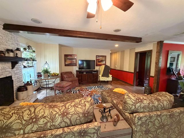 1929 Washington Blvd, Huntington, WV 25701