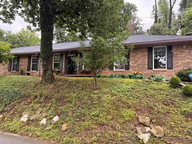 1929 Washington Blvd, Huntington, WV 25701