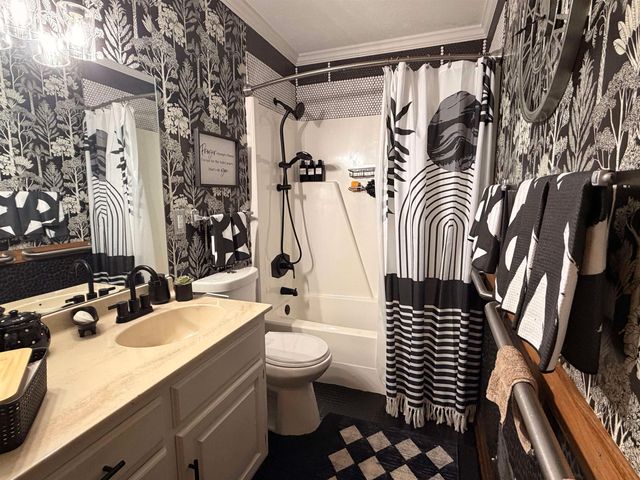 1929 Washington Blvd, Huntington, WV 25701
