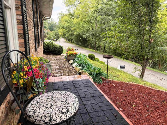 1929 Washington Blvd, Huntington, WV 25701