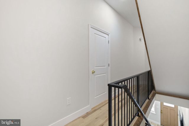 413 MERCY ST, Philadelphia, PA 19148