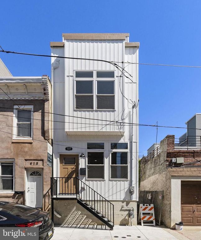 413 MERCY ST, Philadelphia, PA 19148