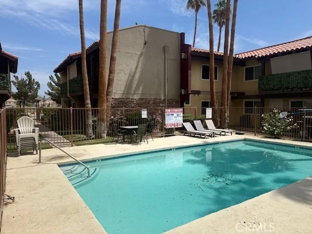 51025 Ave Martinez 2, La Quinta, CA 92234