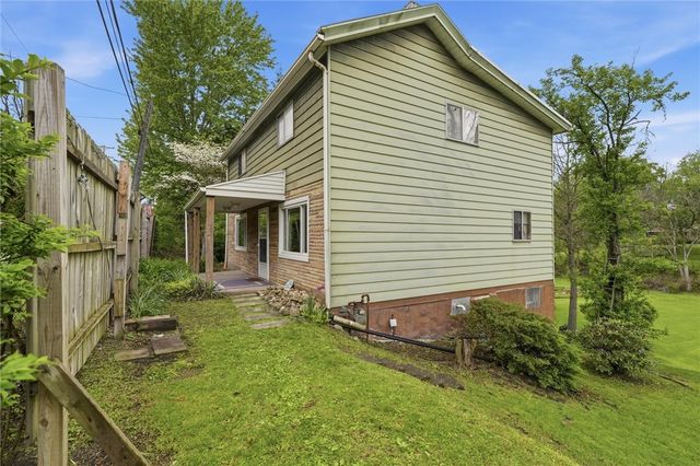 1058 Thompson Run Rd, West Mifflin, PA 15122