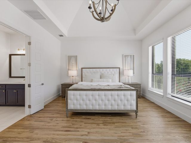 2216 Winding Creek Circle, Fort Worth, TX 76008