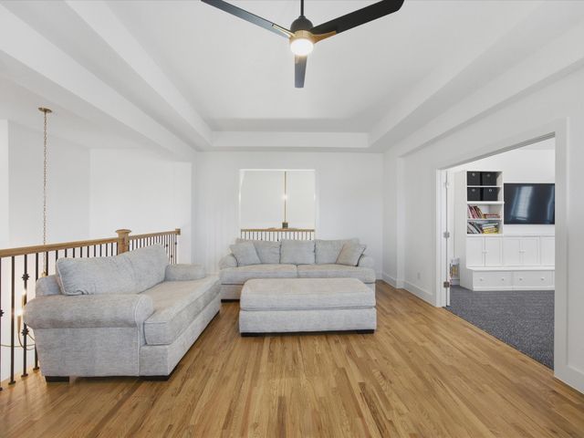 2216 Winding Creek Circle, Fort Worth, TX 76008