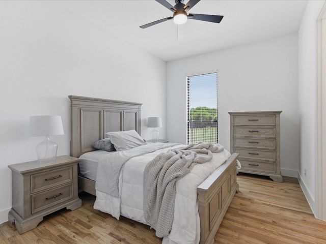 2216 Winding Creek Circle, Fort Worth, TX 76008