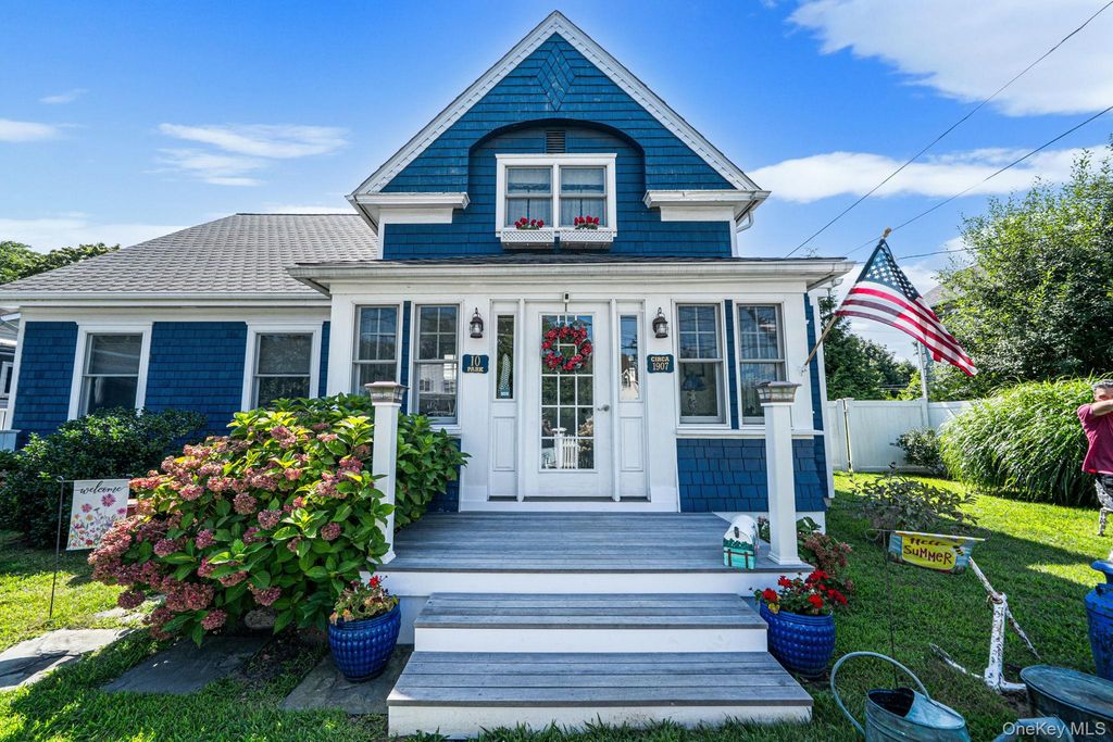 10 Park Street, Blue Point, NY 11715 — photo 3