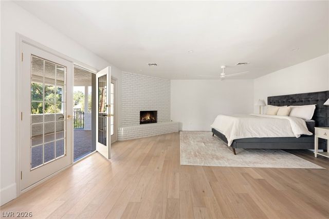 30 Quail Hollow Drive, Henderson, NV 89014