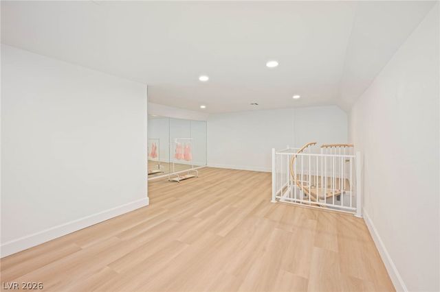 30 Quail Hollow Drive, Henderson, NV 89014