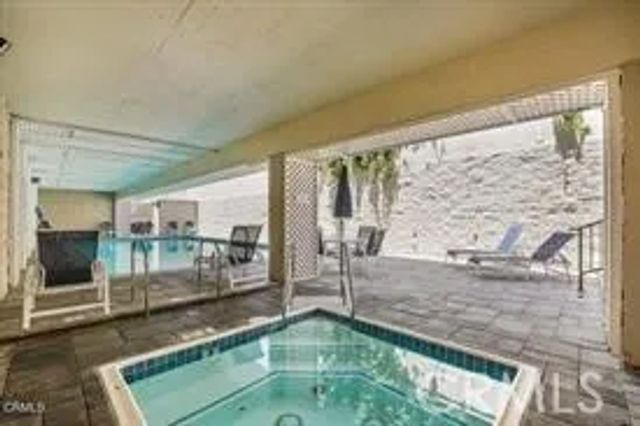 11645 Montana Avenue 110, Los Angeles, CA 90049