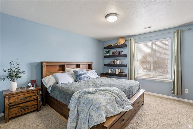 2126 E LODGE POLE DR, Eagle Mountain, UT 84005