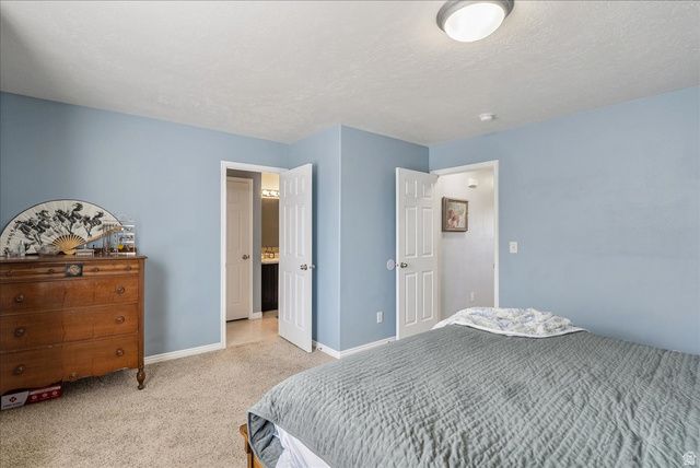 2126 E LODGE POLE DR, Eagle Mountain, UT 84005