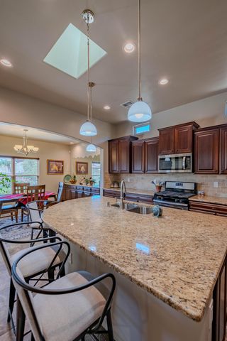 5935 S SANDIA Court NE, Rio Rancho, NM 87144