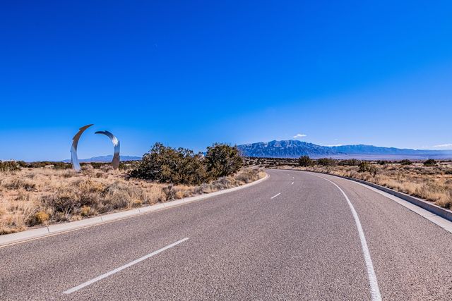 5935 S SANDIA Court NE, Rio Rancho, NM 87144