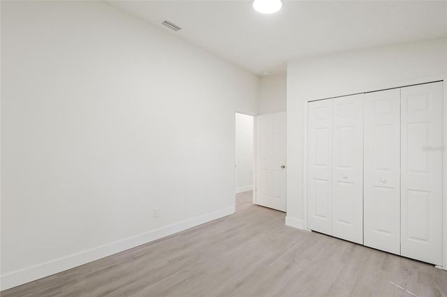 109 N FAULKNER AVENUE, Leesburg, FL 34748