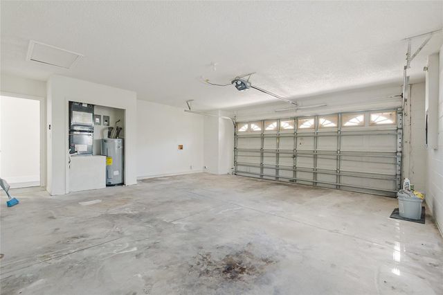 109 N FAULKNER AVENUE, Leesburg, FL 34748