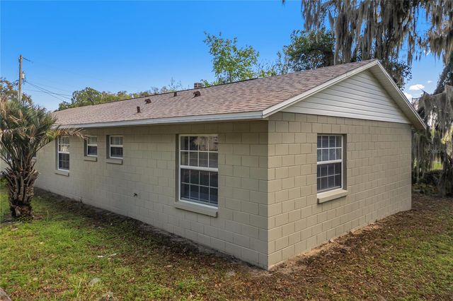 109 N FAULKNER AVENUE, Leesburg, FL 34748